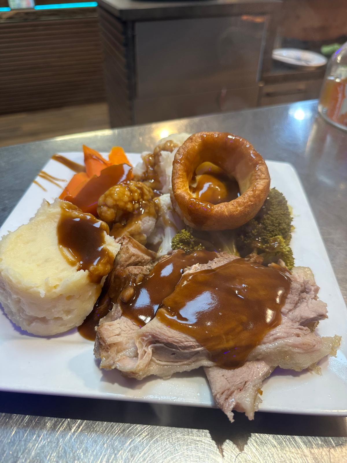 Chips & gravy